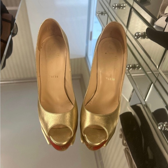Christian louboutin Palais royal gold heel - Picture 1 of 3